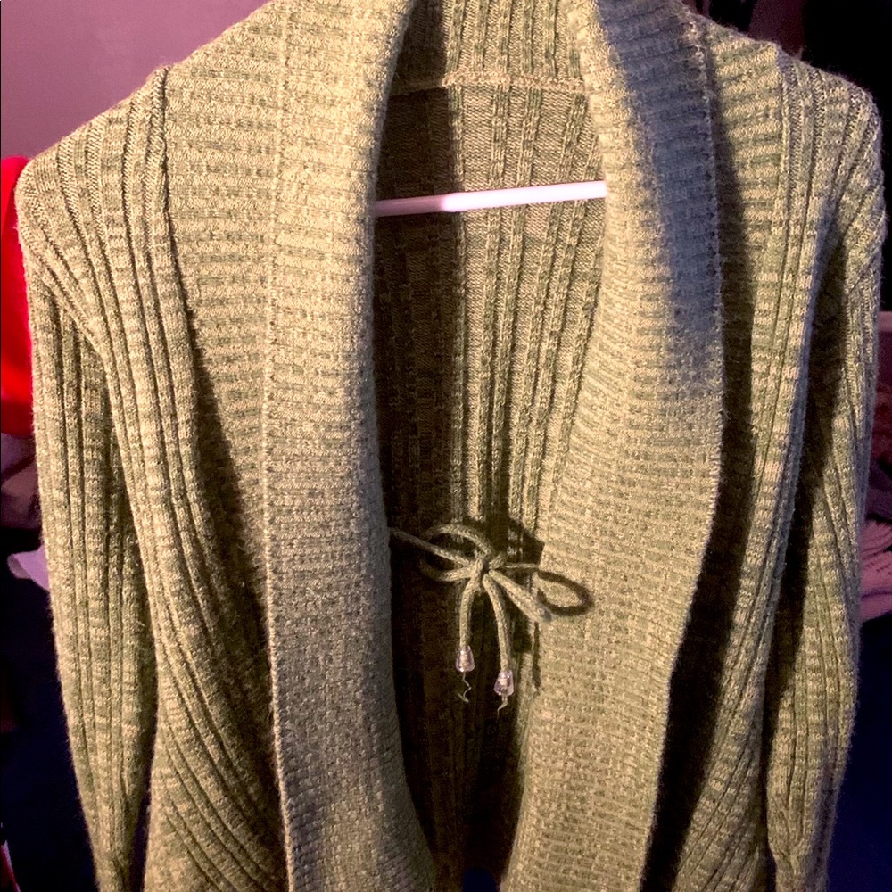 Y2k green cardigan!